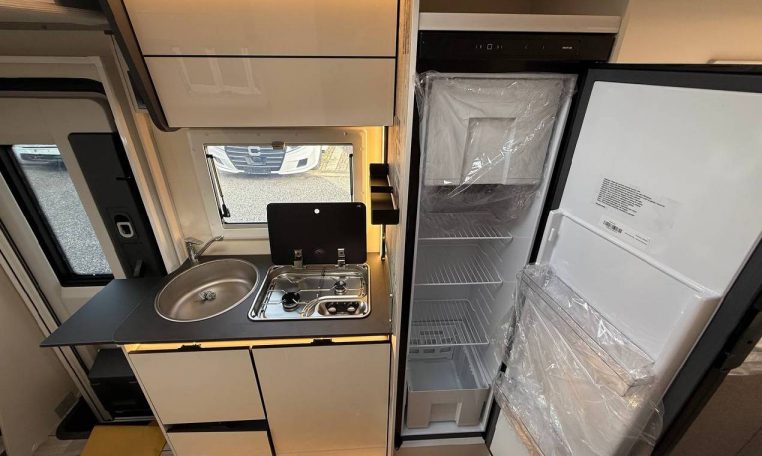 mclouis-mc4339slim-caravanbacci