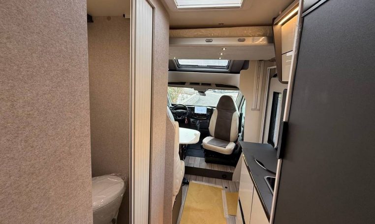 mclouis-mc4339slim-caravanbacci