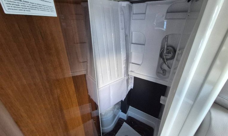 mobilvetta-admiral6.5-caravanbacci