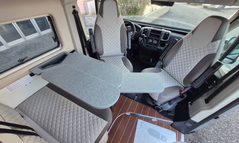 mobilvetta-admiral6.5-caravanbacci