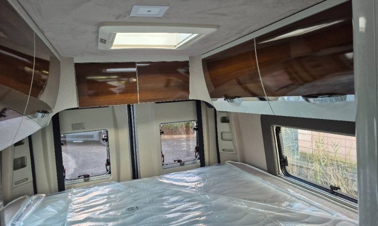 mobilvetta-admiral6.5-caravanbacci