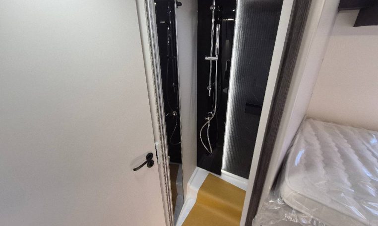 mobilvetta-keap86-caravanbacci