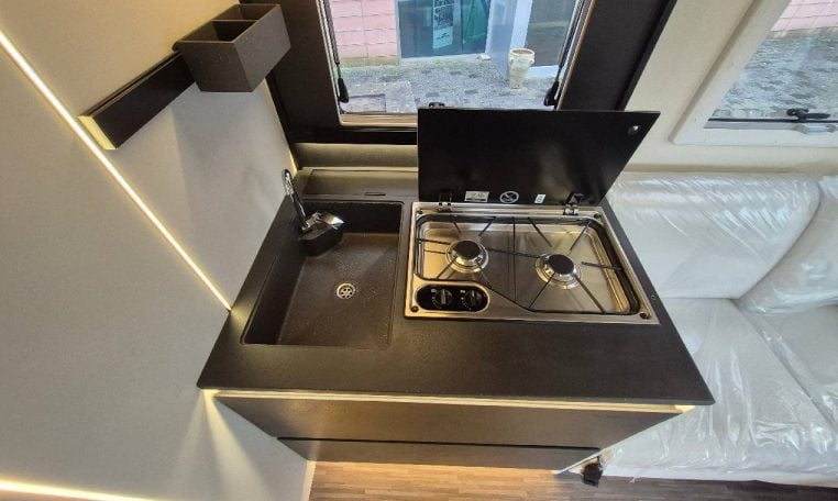 mobilvetta-keap86-caravanbacci