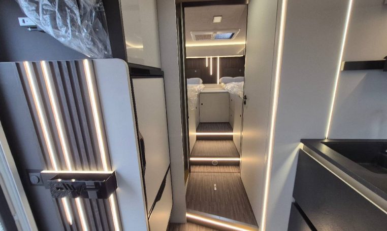 mobilvetta-keap86-caravanbacci