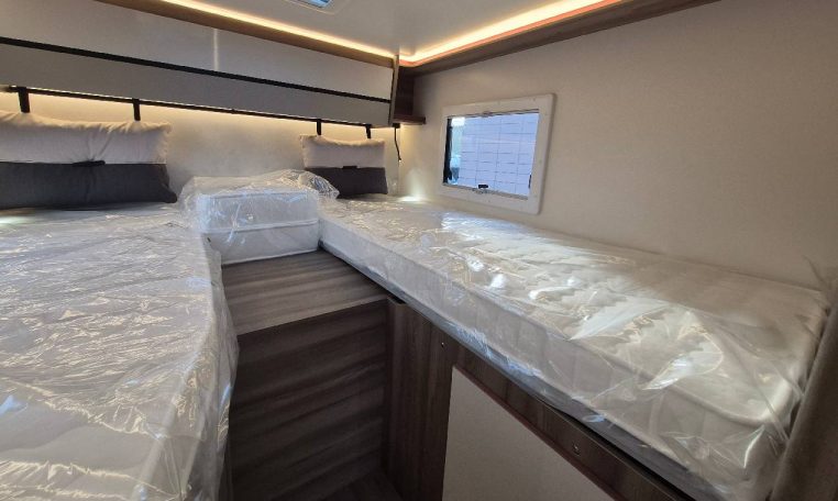 rollerteam-kronos281tlfit-caravanbacci