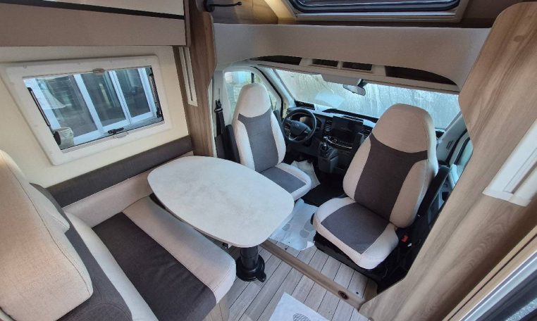 rollerteam-kronos281tlfit-caravanbacci