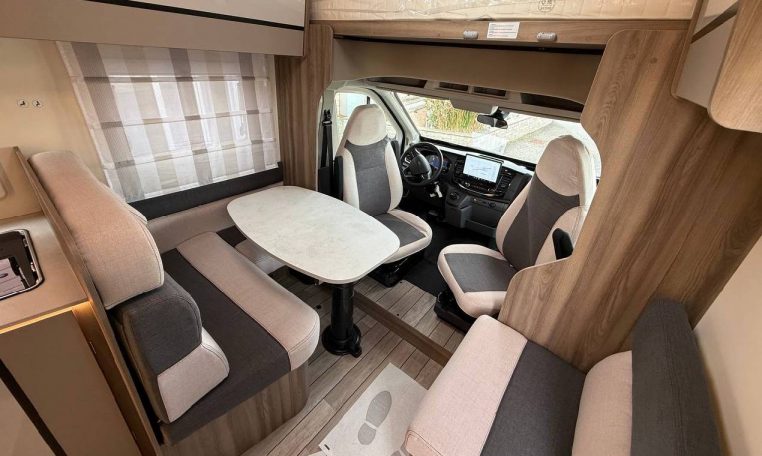 rollerteam-kronos284m-caravanbacci