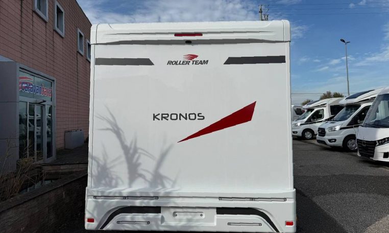 rollerteam-kronos284m-caravanbacci