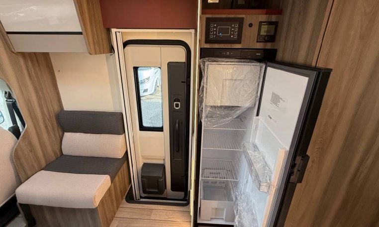 rollerteam-kronos284m-caravanbacci