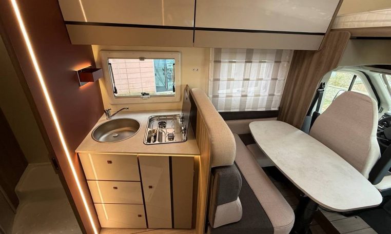 rollerteam-kronos284m-caravanbacci