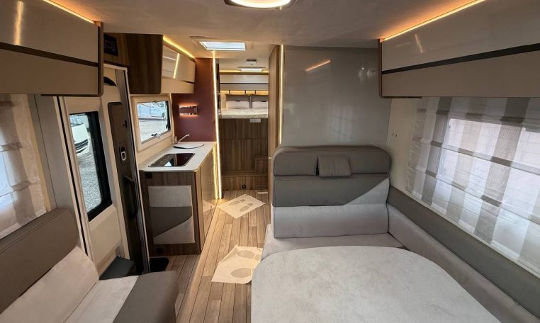 rollerteam-kronos298tl-caravanbacci