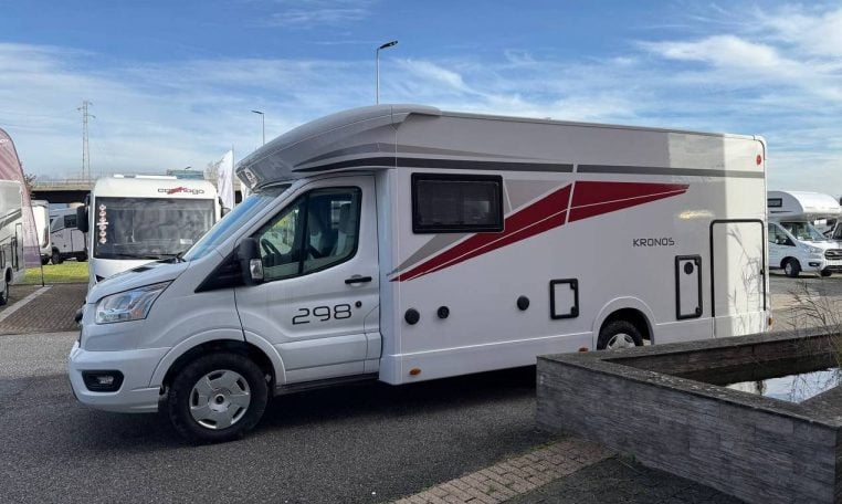 rollerteam-kronos298tl-caravanbacci