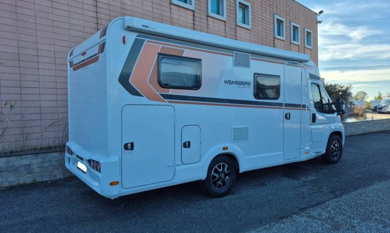 weinsberg-caracompact600meg-caravanbacci