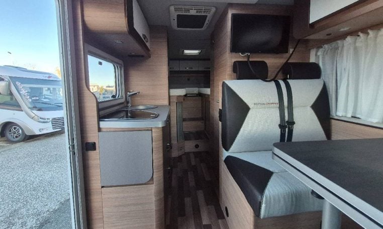 weinsberg-caracompact600meg-caravanbacci