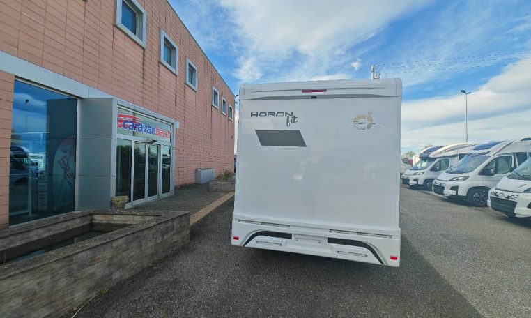 ci-horon30xt-caravanbacci