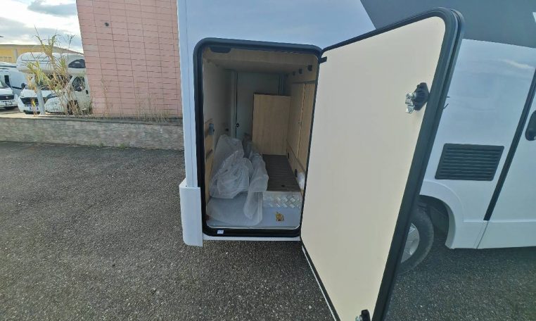 ci-horon30xt-caravanbacci