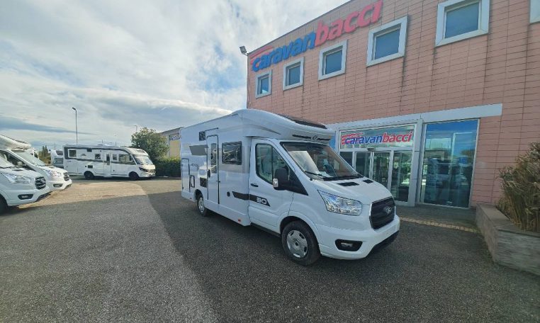 ci-horon30xt-caravanbacci