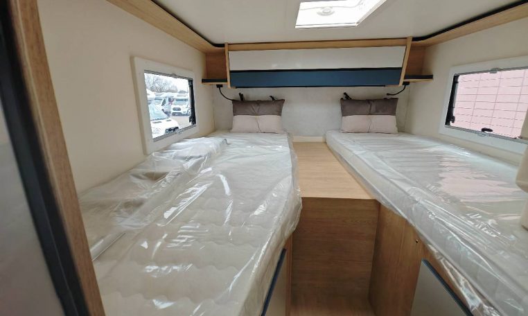 ci-horon81xt-caravanbacci