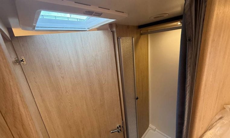 ci-horon87xt-caravanbacci