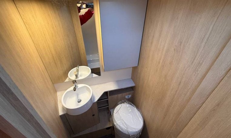 ci-horon87xt-caravanbacci