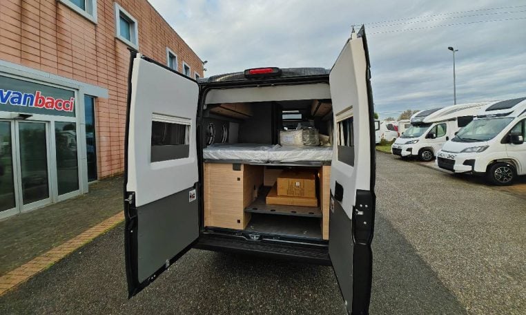 malibu-vandiversitygtskyview640lek-caravanbacci