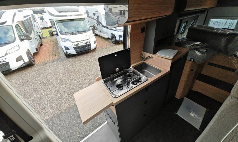 malibu-vandiversitygtskyview640lek-caravanbacci