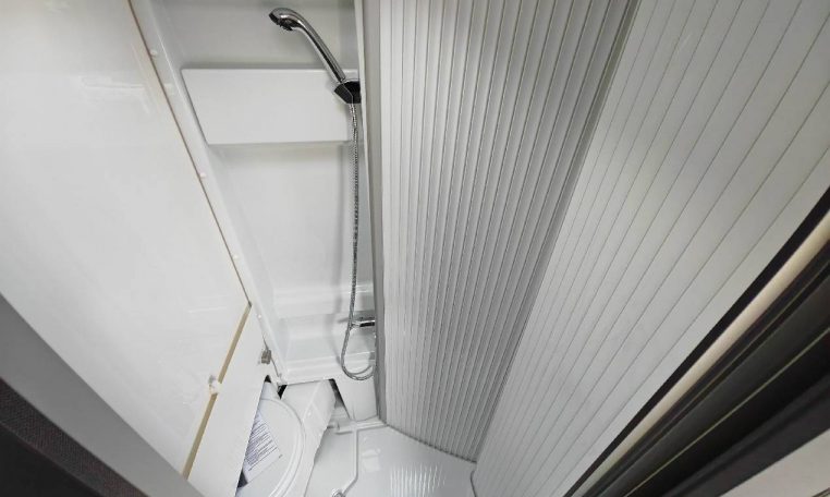 malibu-vandiversitygtskyview640lek-caravanbacci