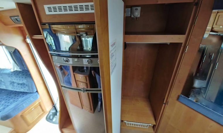 rapido-7098f-caravanbacci