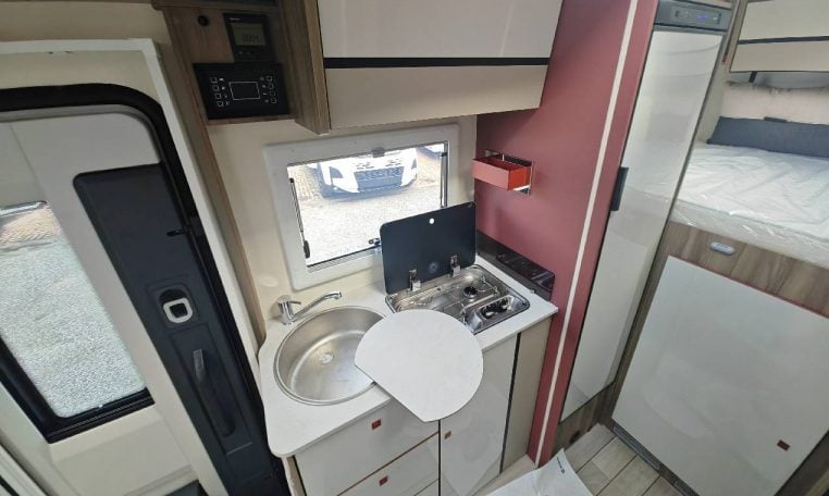 rollerteam-kronos291tl-caravanbacci