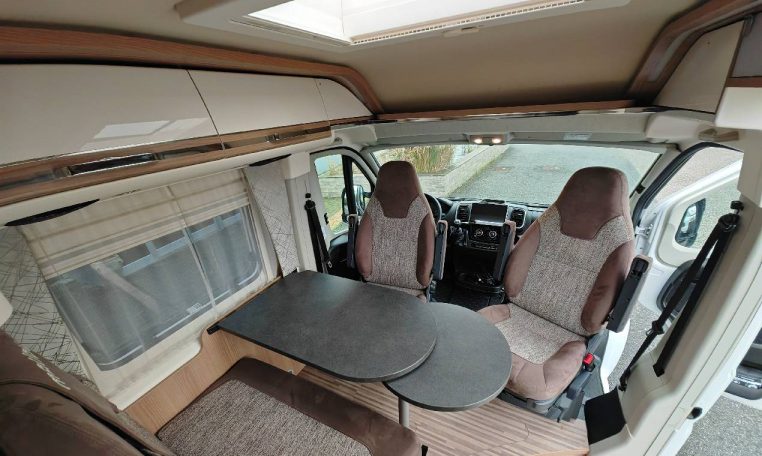 malibu-640le-caravanbacci