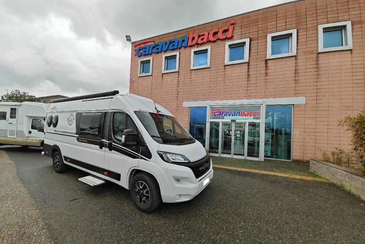 malibu-640le-caravanbacci