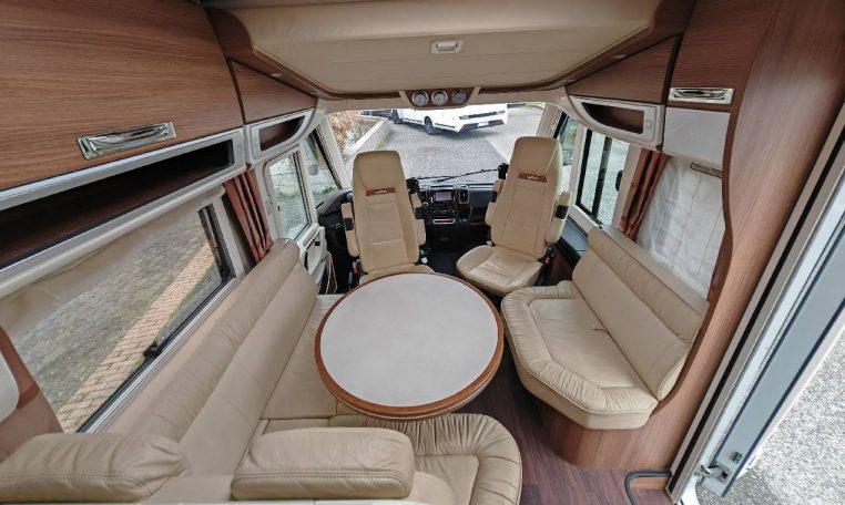 carthago-eline51qb-caravanbacci