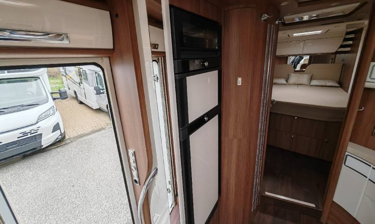 carthago-eline51qb-caravanbacci