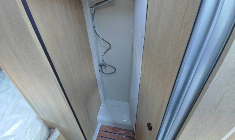 ci-horon91xtfit-caravanbacci