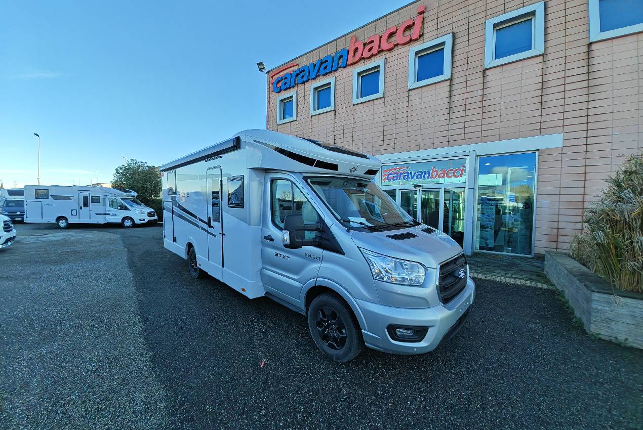 ci-magis87xt-caravanbacci