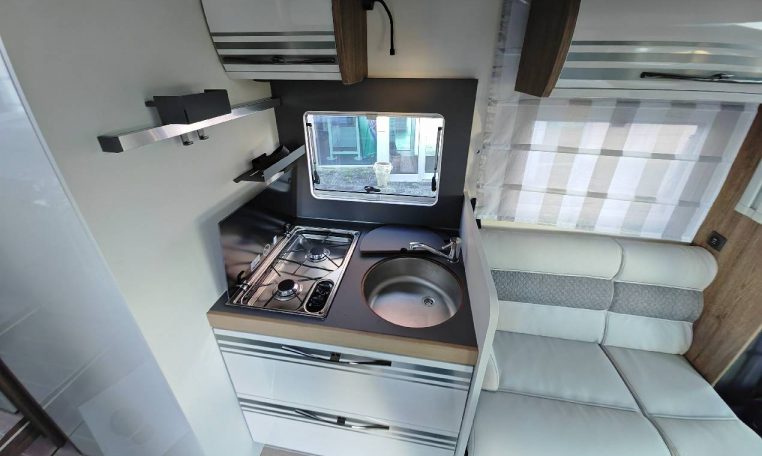 ci-magis87xt-caravanbacci