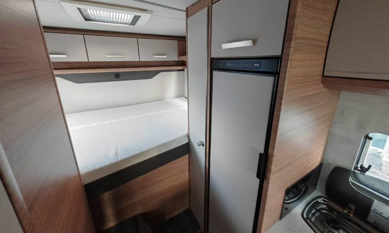 knaus-live650-caravanbacci