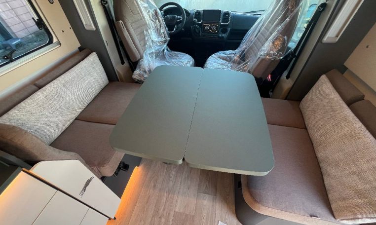 laika-kosmol412ds-caravanbacci