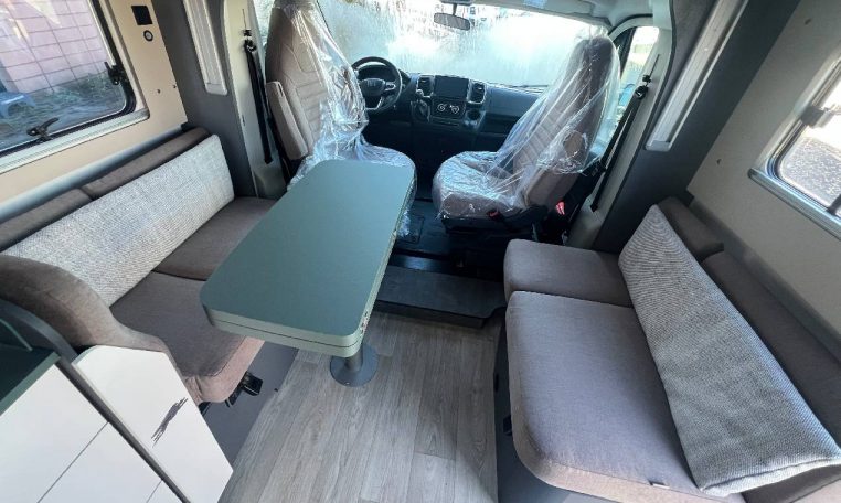 laika-kosmol412ds-caravanbacci