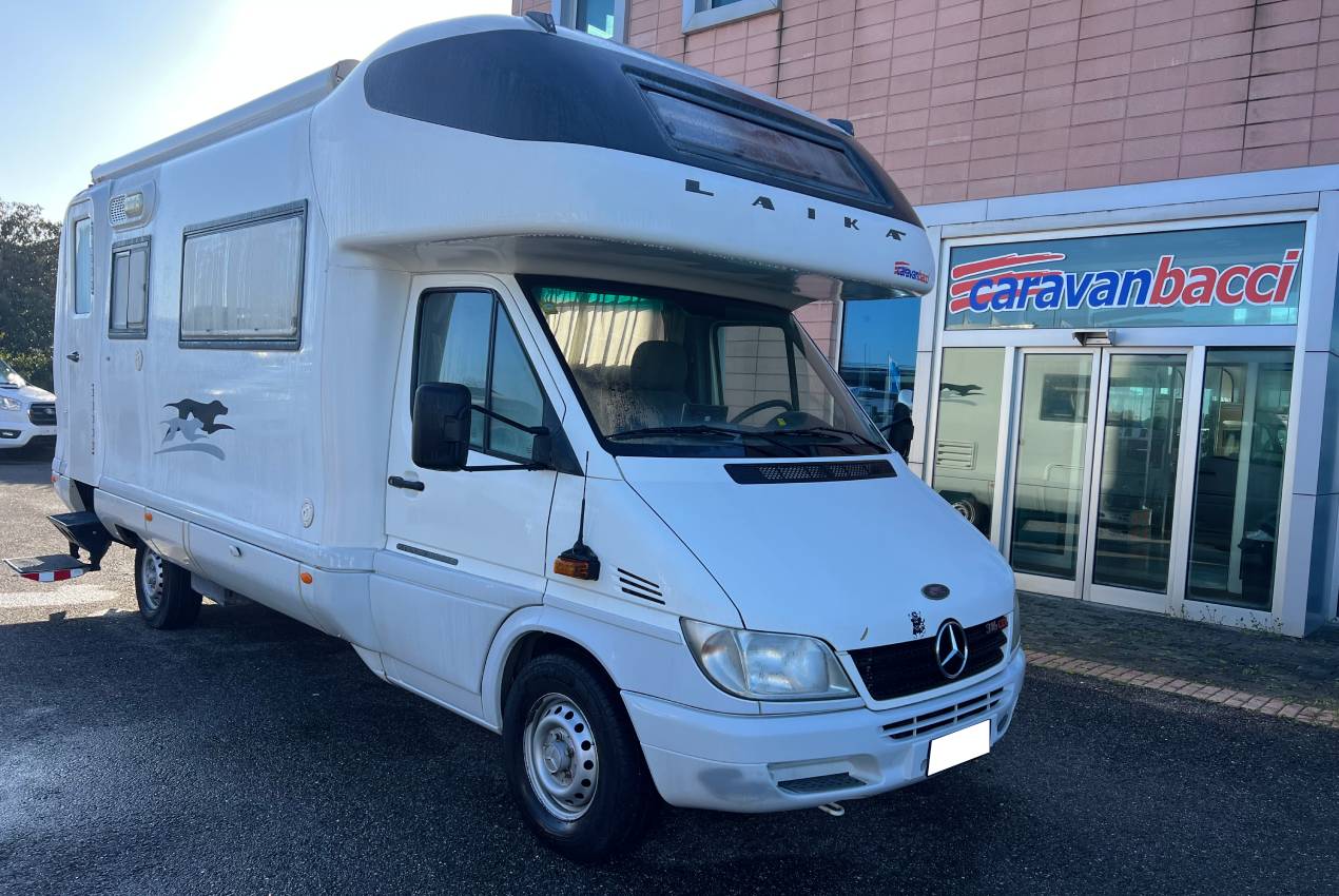 laika-kreos3004-caravanbacci