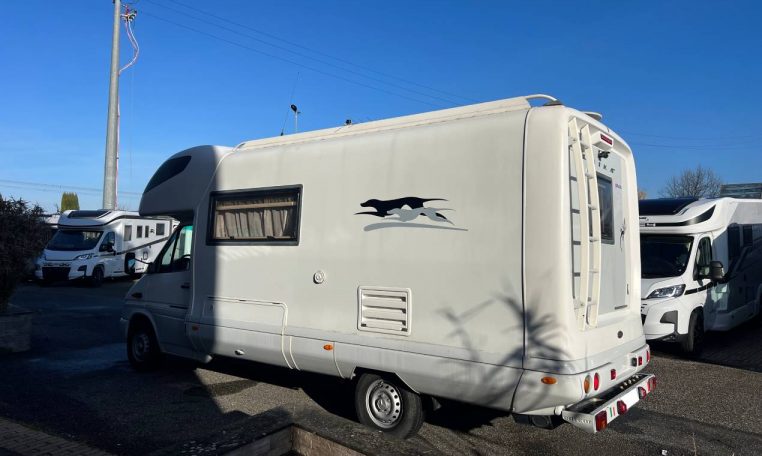 laika-kreos3004-caravanbacci