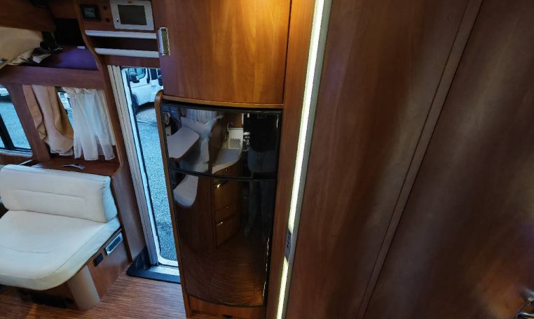 laika-kreos7009-caravanbacci