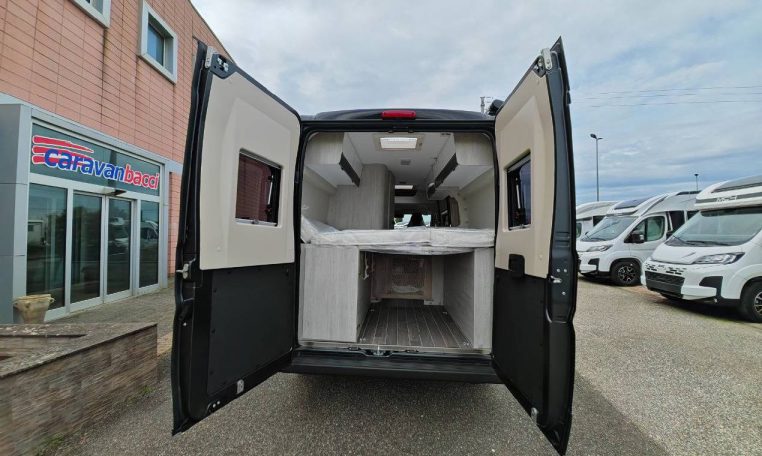 rollerteam-livingstone2poweredition-caravanbacci