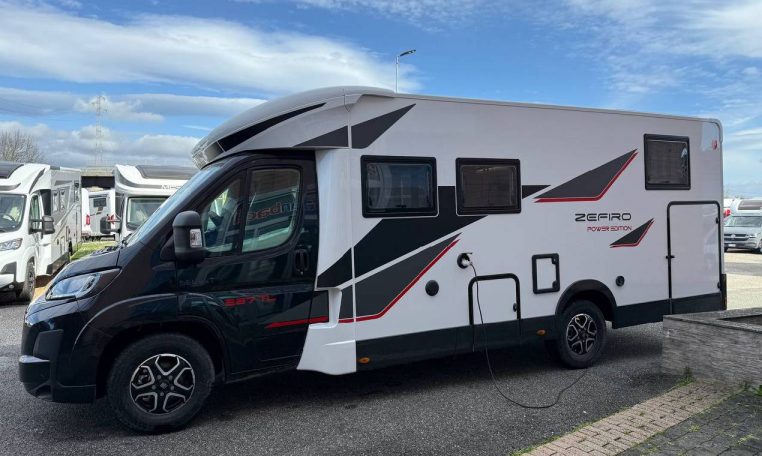 rollerteam-zefiro287poweredtl-caravanbacci