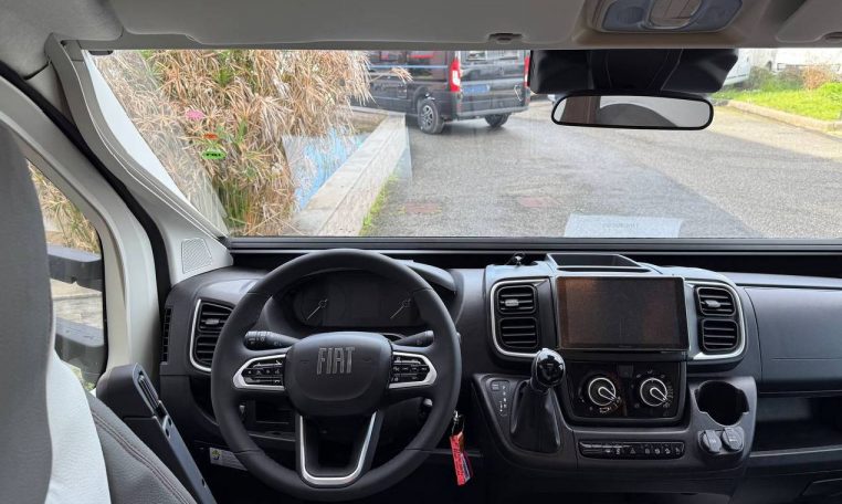 rollerteam-zefiro287poweredtl-caravanbacci