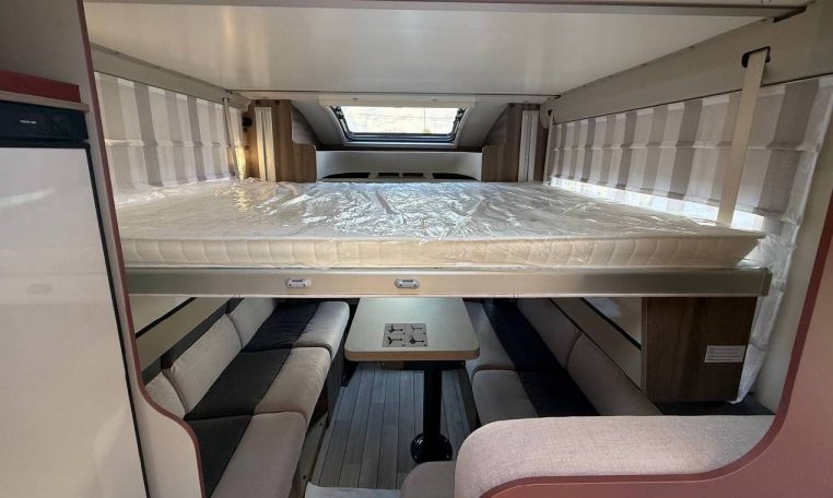 rollerteam-kronos274tl-caravanbacci