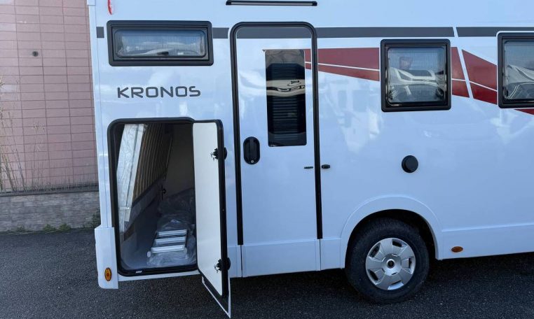rollerteam-kronos274tl-caravanbacci