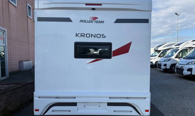 rollerteam-kronos274tl-caravanbacci