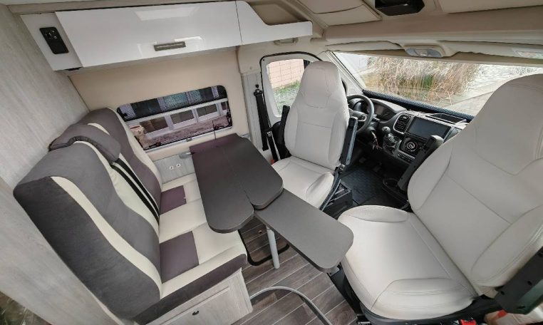 rollerteam-livingstone6xl-caravanbacci