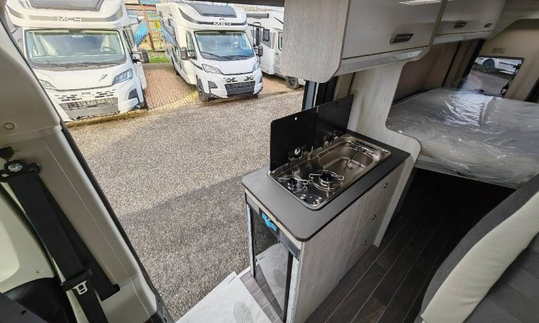 rollerteam-livingstone6xl-caravanbacci